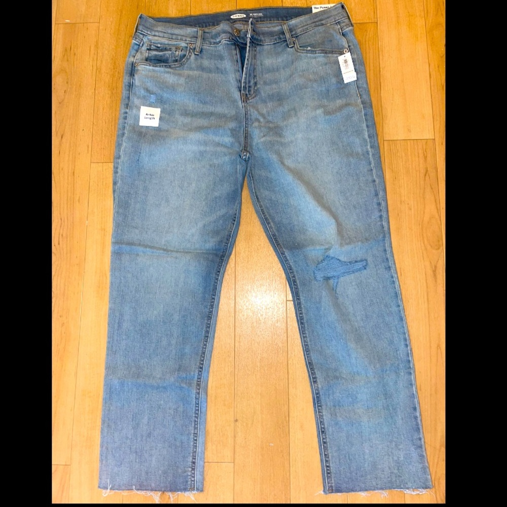 The Power Ankle Length Jeans